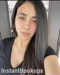 lonel31yhea31rt profile on InstantHookups
