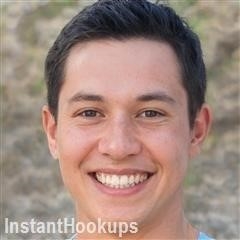 llovey profile on InstantHookups