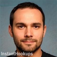 hulls profile on InstantHookups