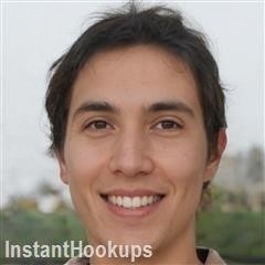 shayla profile on InstantHookups