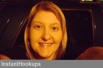 volschick profile on InstantHookups