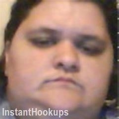 shelly85 profile on InstantHookups
