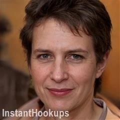 james profile on InstantHookups