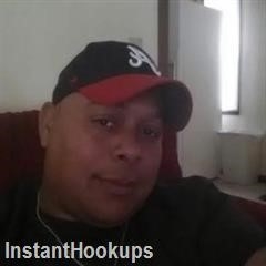 trucker251 profile on InstantHookups