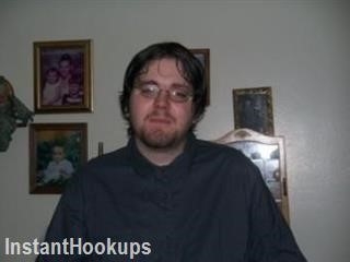 wotfan87 profile on InstantHookups