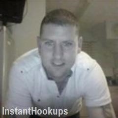rippers35 profile on InstantHookups