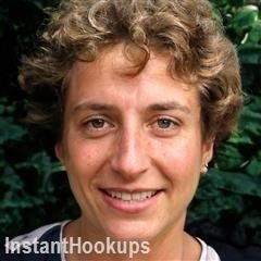 kevin profile on InstantHookups