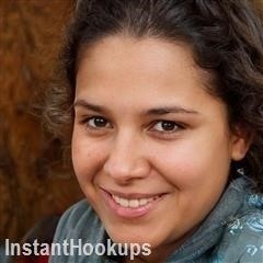 tina profile on InstantHookups