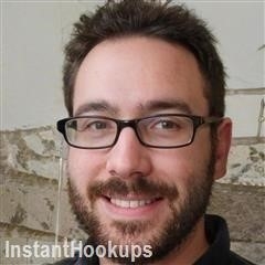 vanessa profile on InstantHookups