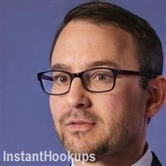 jimmy profile on InstantHookups
