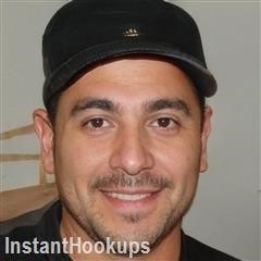 jim profile on InstantHookups