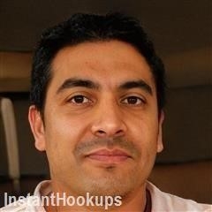 bob164 profile on InstantHookups