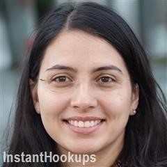 sam profile on InstantHookups