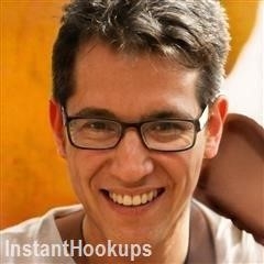 msnikkidaboss profile on InstantHookups
