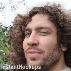 alexander profile on InstantHookups