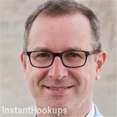 berkowitz profile on InstantHookups