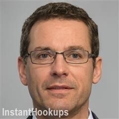 costal profile on InstantHookups
