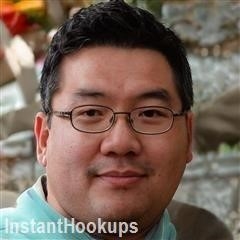 omgitsmonica profile on InstantHookups