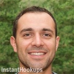 faroff profile on InstantHookups