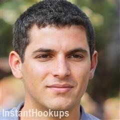 jusmii profile on InstantHookups