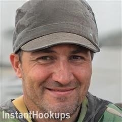 dwainew20 profile on InstantHookups