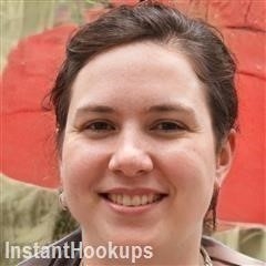 tasntee profile on InstantHookups