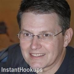 серёга profile on InstantHookups
